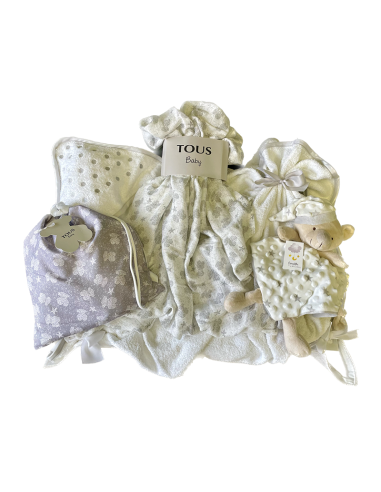 Cesta para recién nacido Tous Baby personalizada