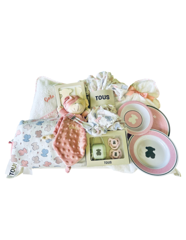 Cesta para recién nacido Tous Baby personalizada con el nombre del bebé