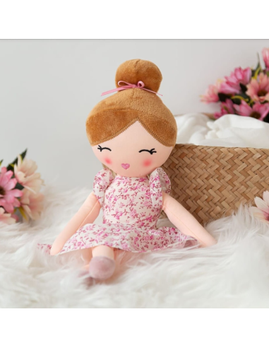 Muñeca de trapo Castaña con vestido