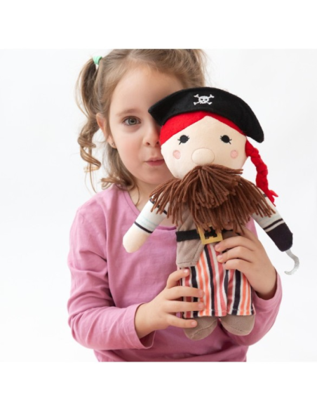 Muñeco de trapo Pirata, con sombrero, trenza, barga y garfio.